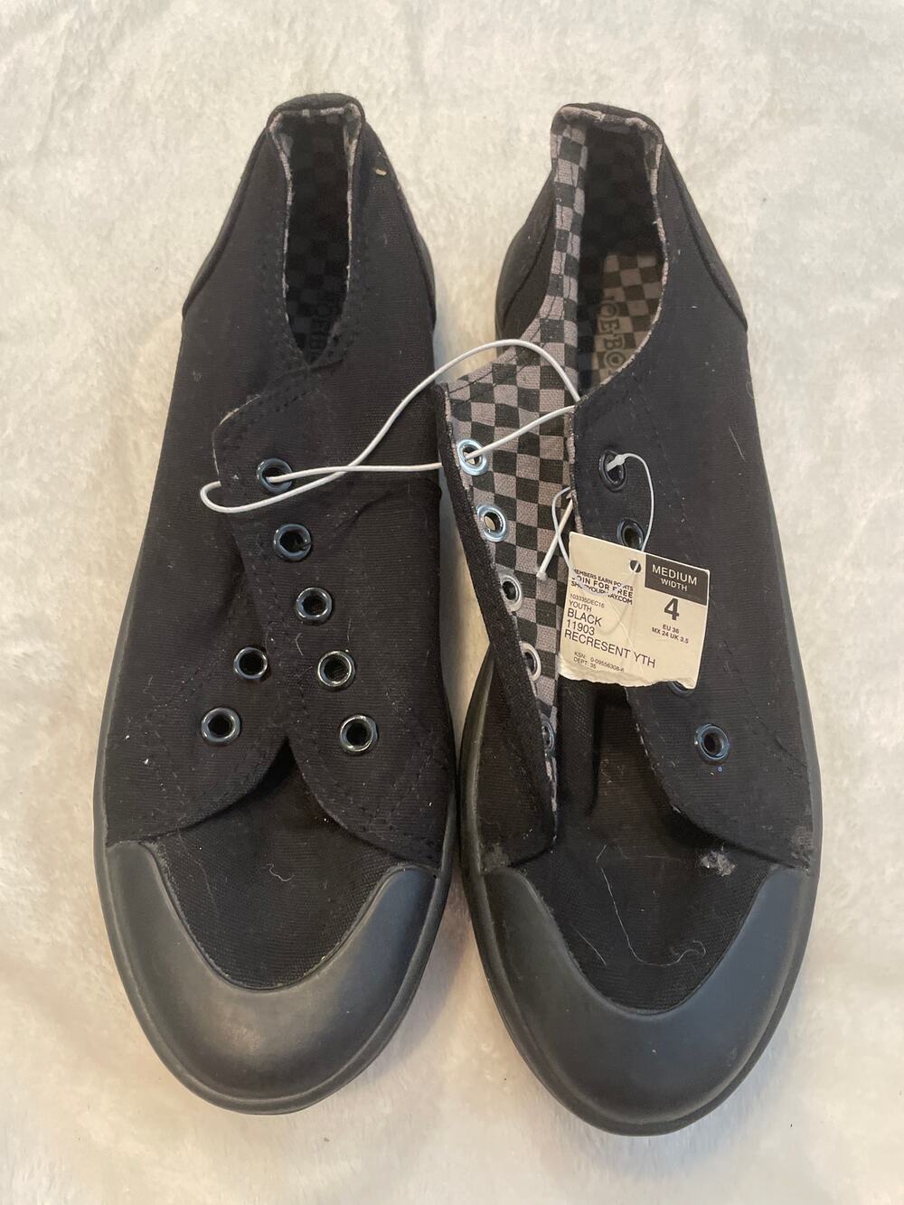 NEW JOE BOXER Recresent Youth Sneakers Black Size 4 36 Low Top Canvas Shoes